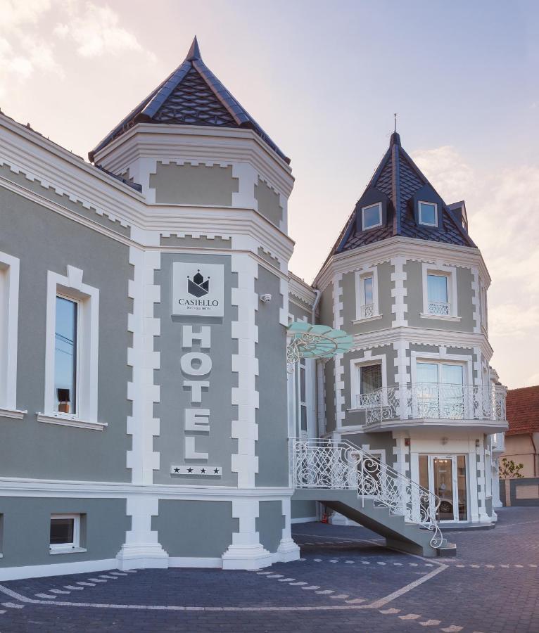 Castello Boutique Hotel Cacak Ngoại thất bức ảnh