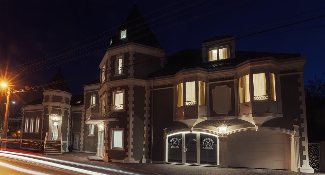 Castello Boutique Hotel Cacak Ngoại thất bức ảnh